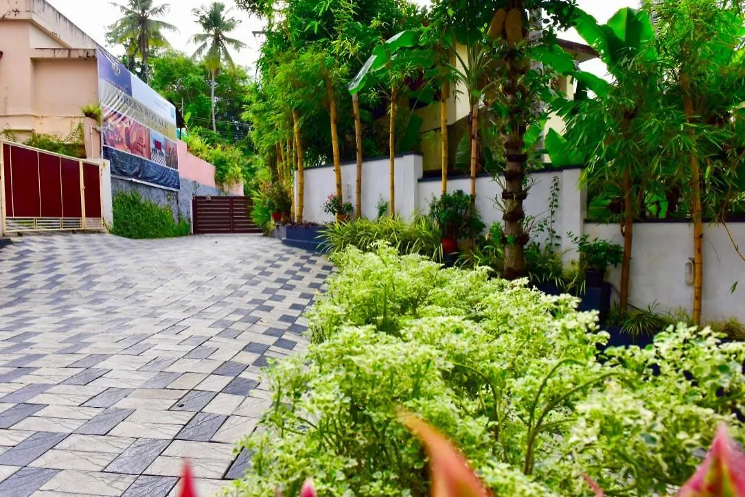 Green Royale Living Spaces - Luxury Serviced Apartments Thiruvananthapuram Aparthotel